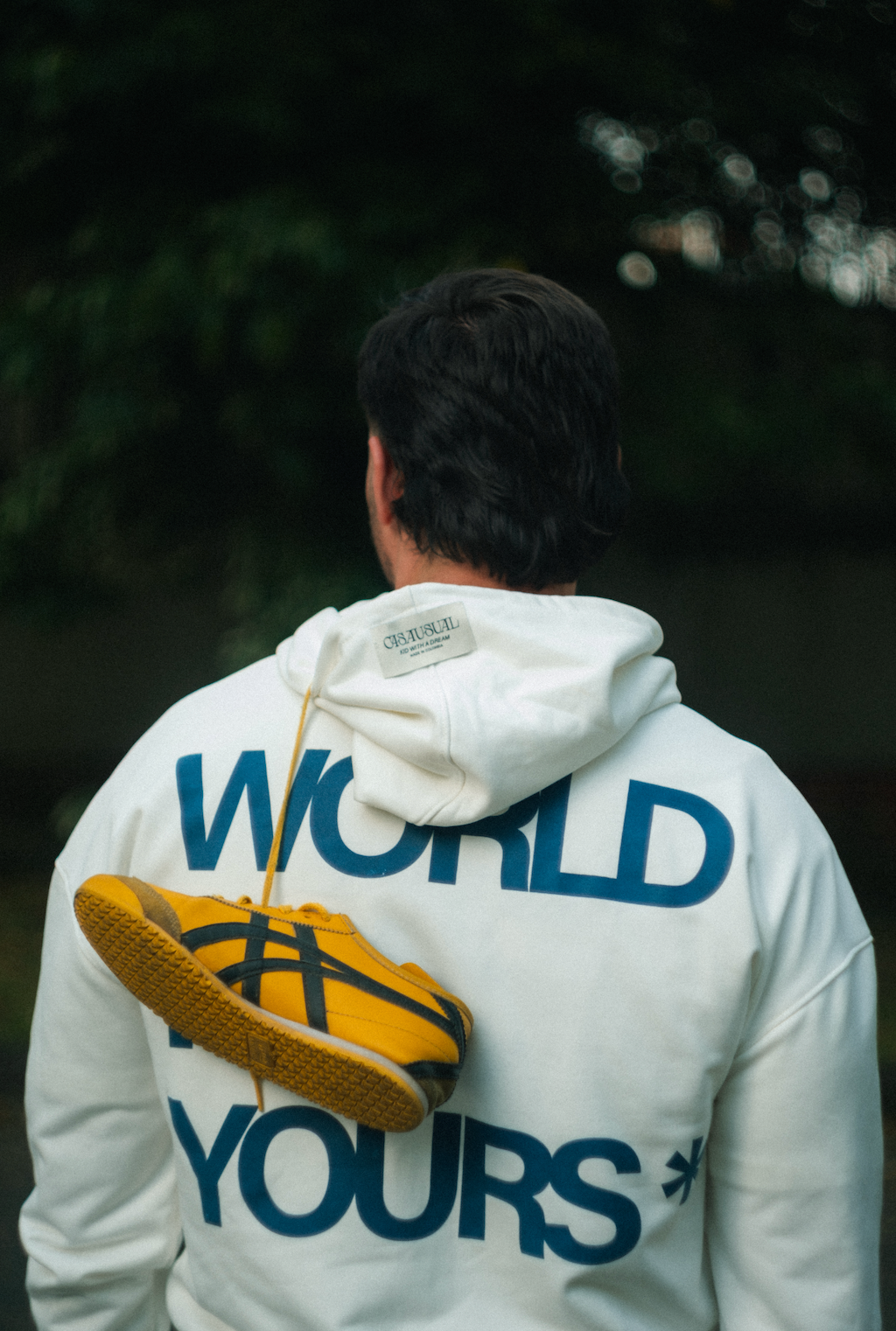 HOODIE WORLD IS YOURS WHITE AND BLUE