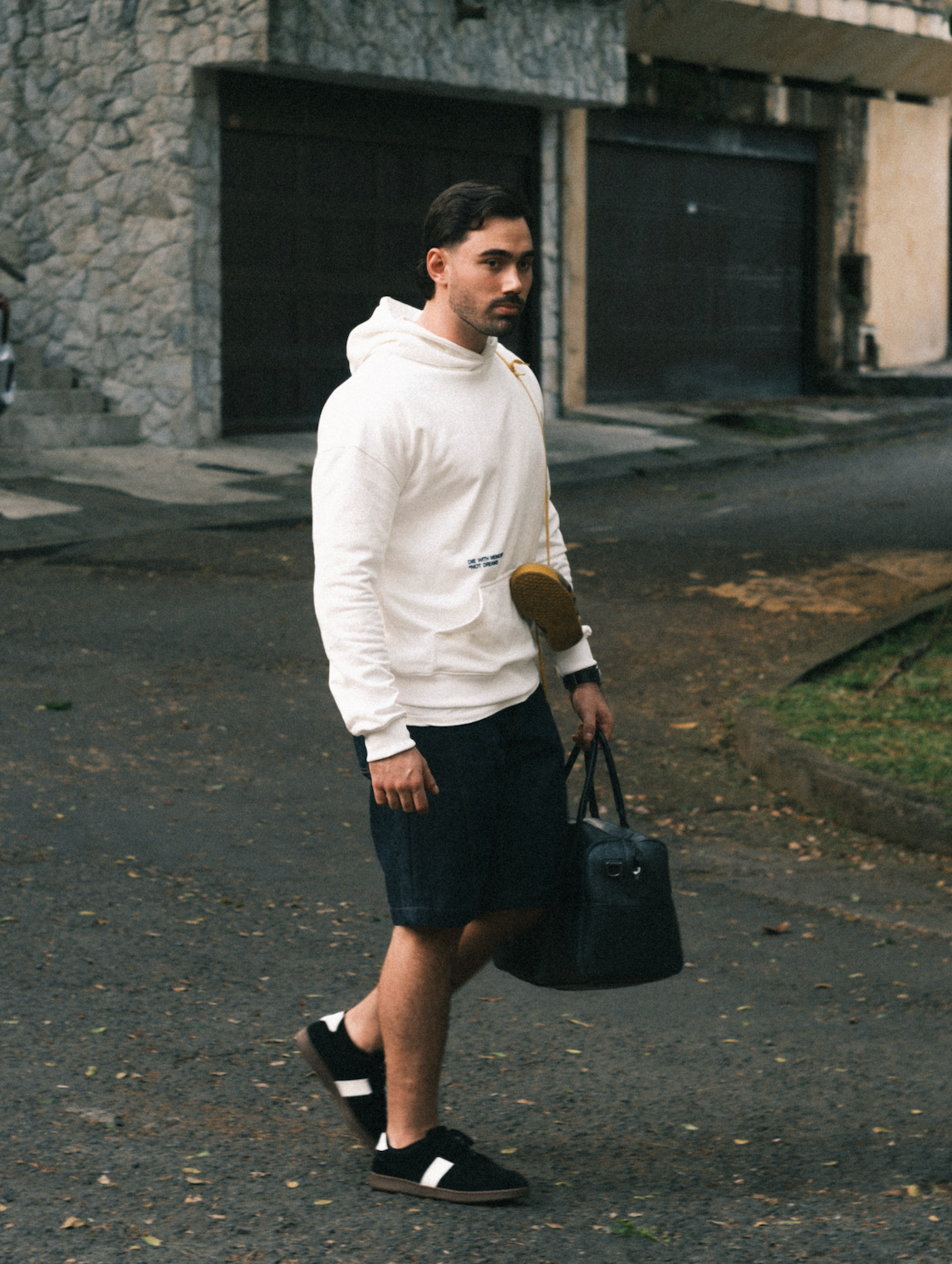 HOODIE WORLD IS YOURS WHITE AND BLUE